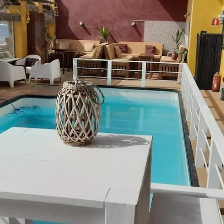 Tienne Del Mar Hotel Paul Exterior photo