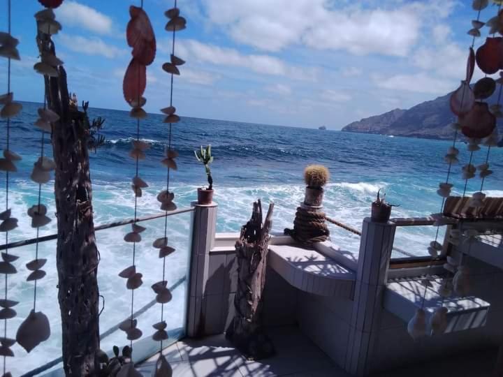 Tienne Del Mar Paul